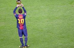 开云体育登录-梅西率巴萨逆转胜利，继续全胜