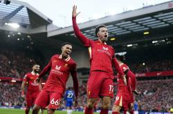 开云体育在线-包含利物浦主场横扫沃特福德，稳坐英超榜首的词条