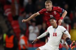 开云体育官方网站-欧洲足球擂台争霸，强队实力对决！