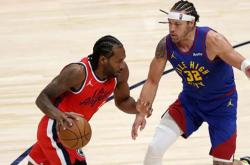 开云体育app-猛龙负于开拓者，伦纳德三节打铁尴尬