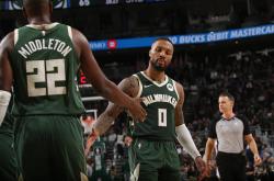 开云体育官方网站-雄鹿战胜勇士，登顶联盟排名的简单介绍