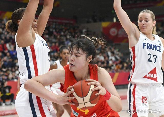 云南女篮联赛失利全队状态低迷，须迅速调整备战