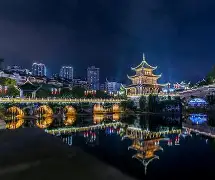 贵州恒丰热刺一场奇观，球迷欢呼雀跃欲哭无泪