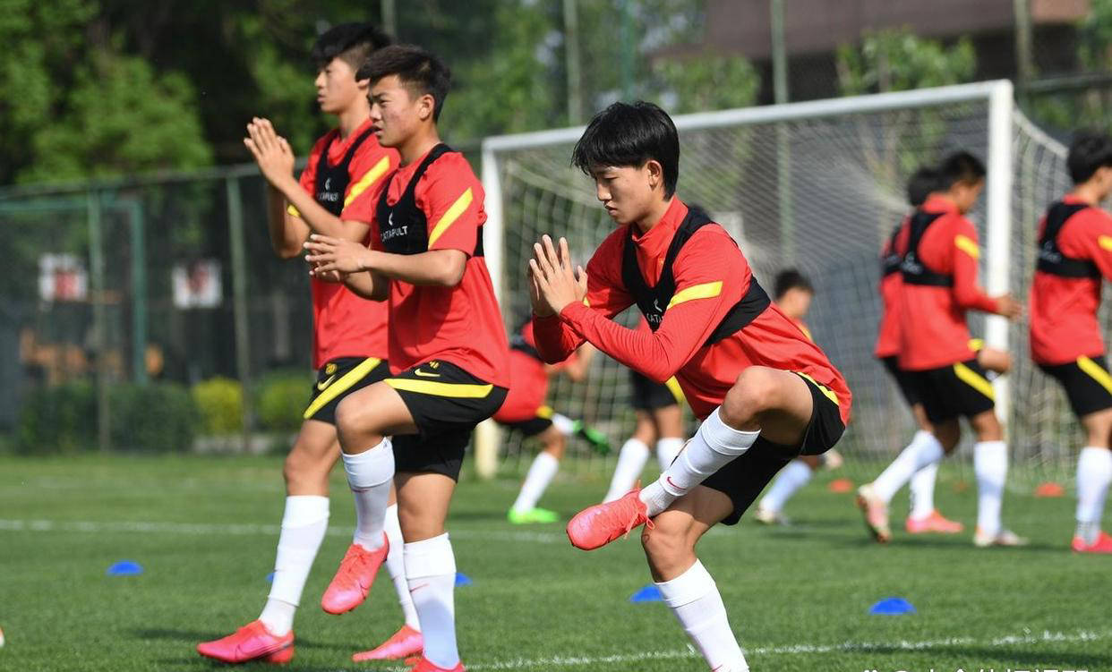 小将崭露头角，贡献突出或领队人气