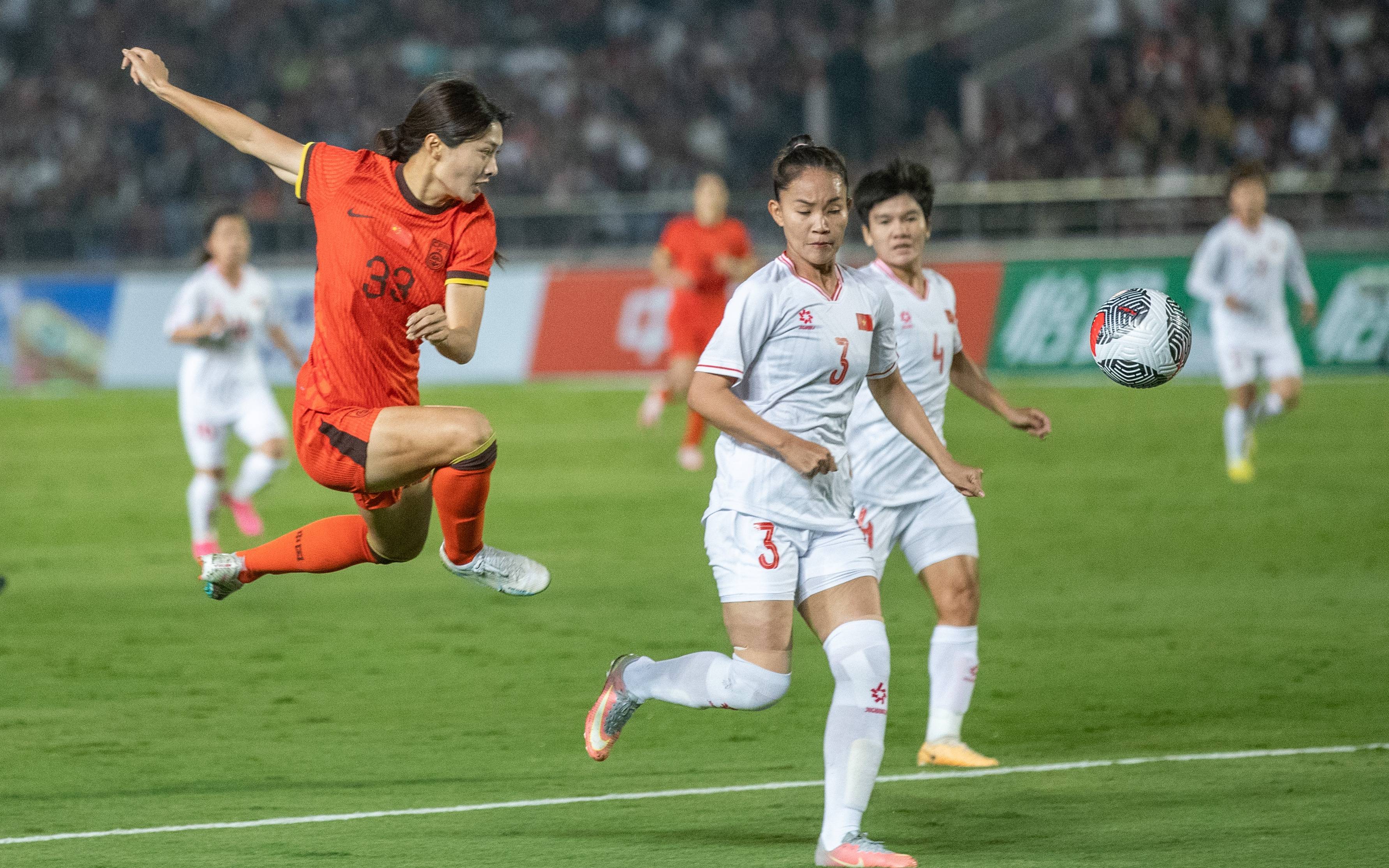 中国女足在国际赛场上大获胜利