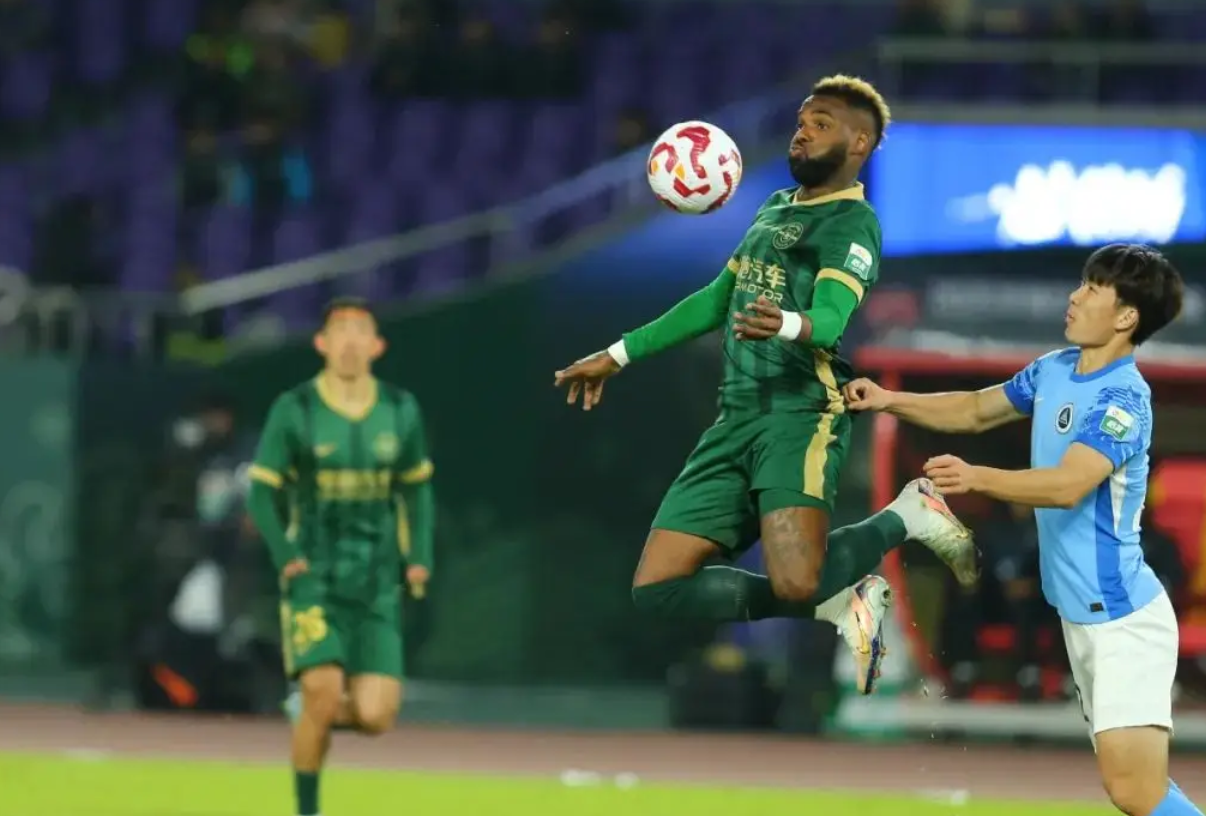 转会市场风起云涌，球队内部有重磅消息