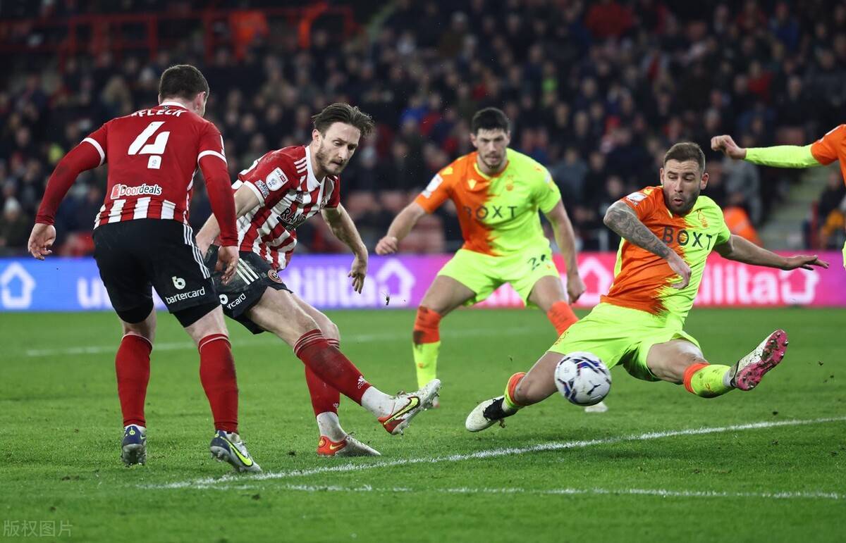 包含尤文大胜利物浦，晋级决赛的词条