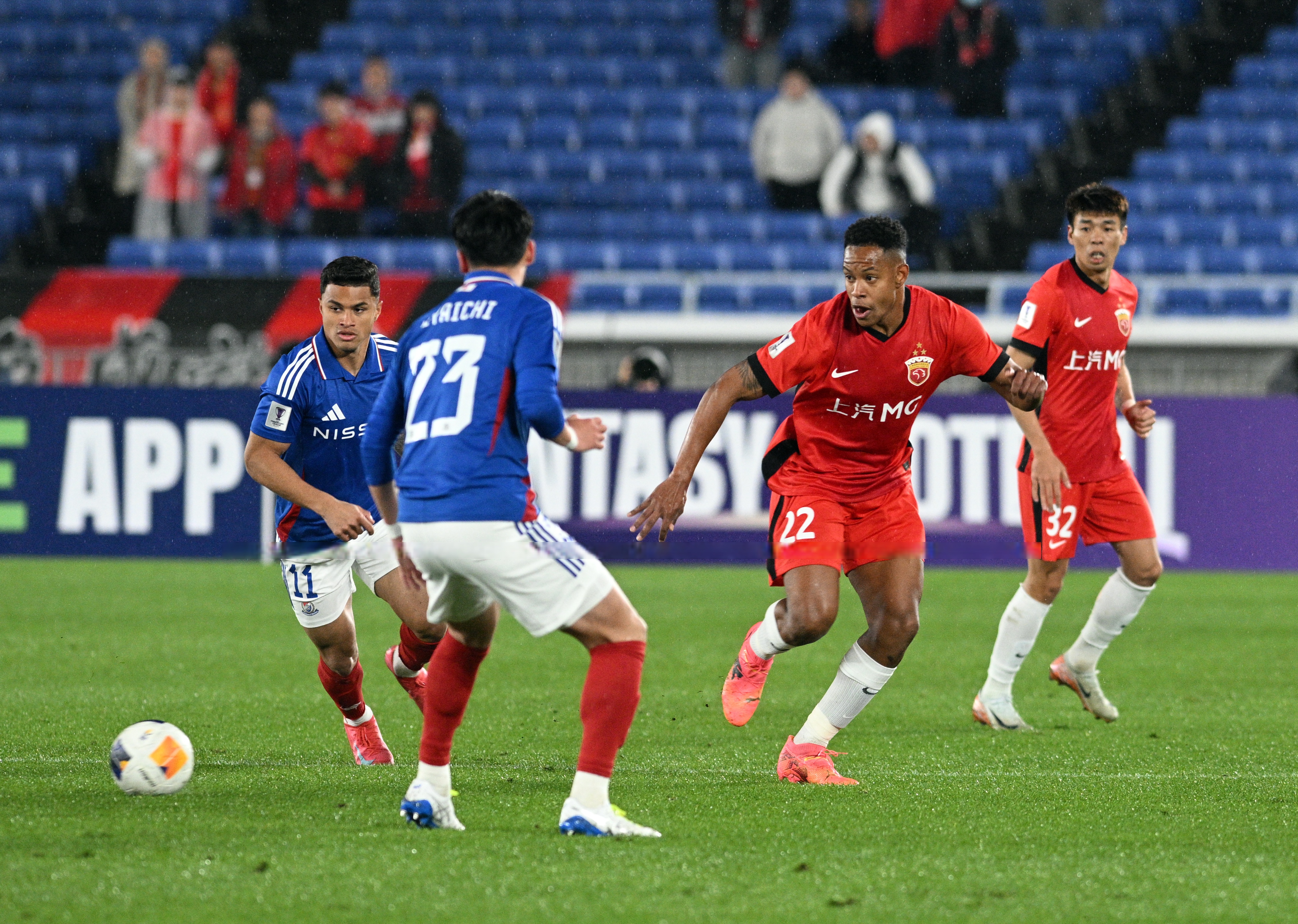 广州恒大客场不敌横滨水手，惨遭亚冠小组赛连败