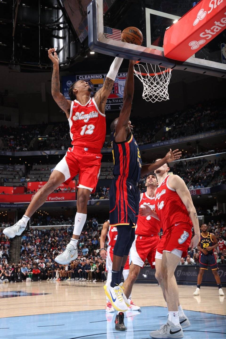 开拓者主场不敌灰熊，遭遇连败