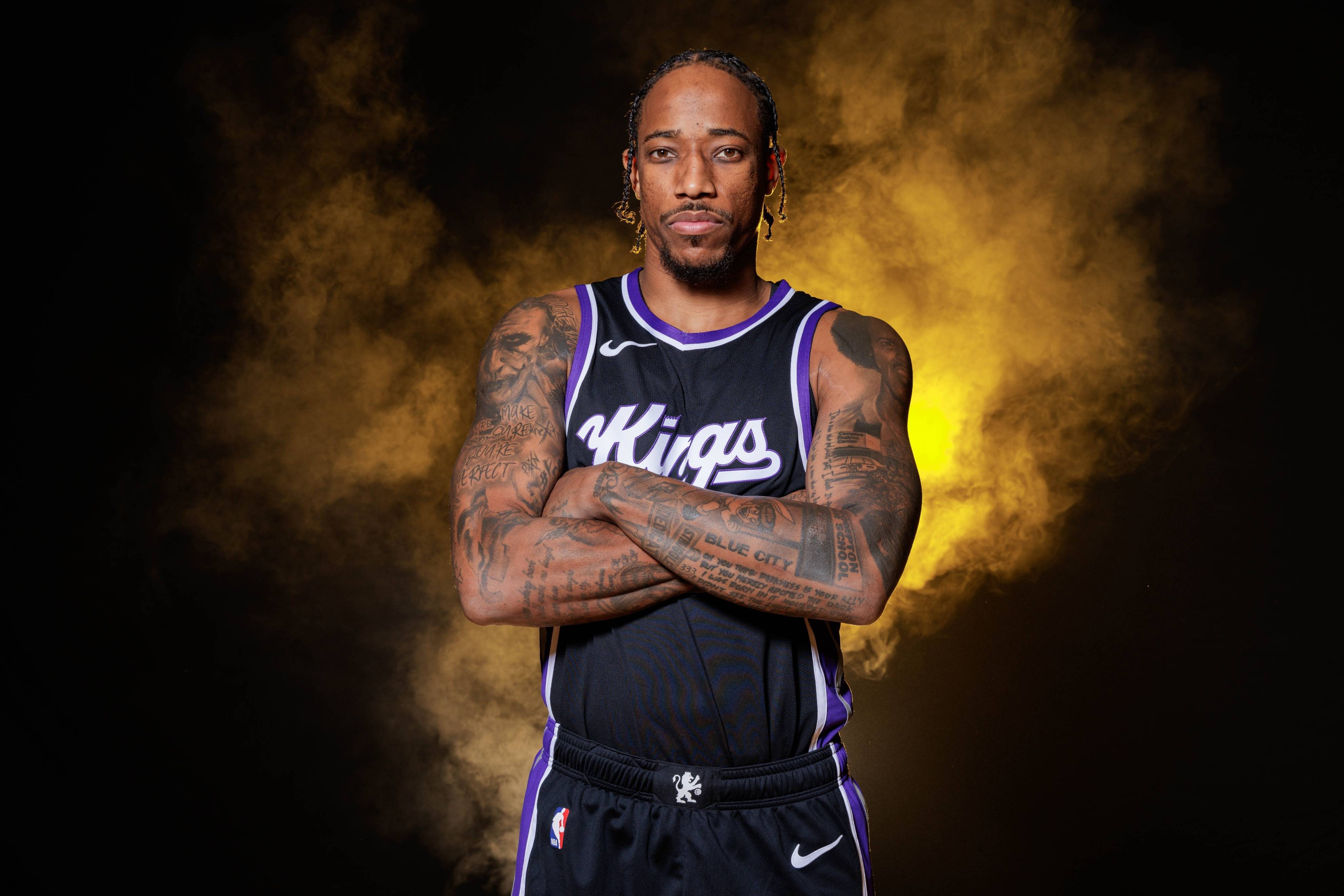 包含火箭惨遭黄蜂反超，NBA季前赛四连败的词条