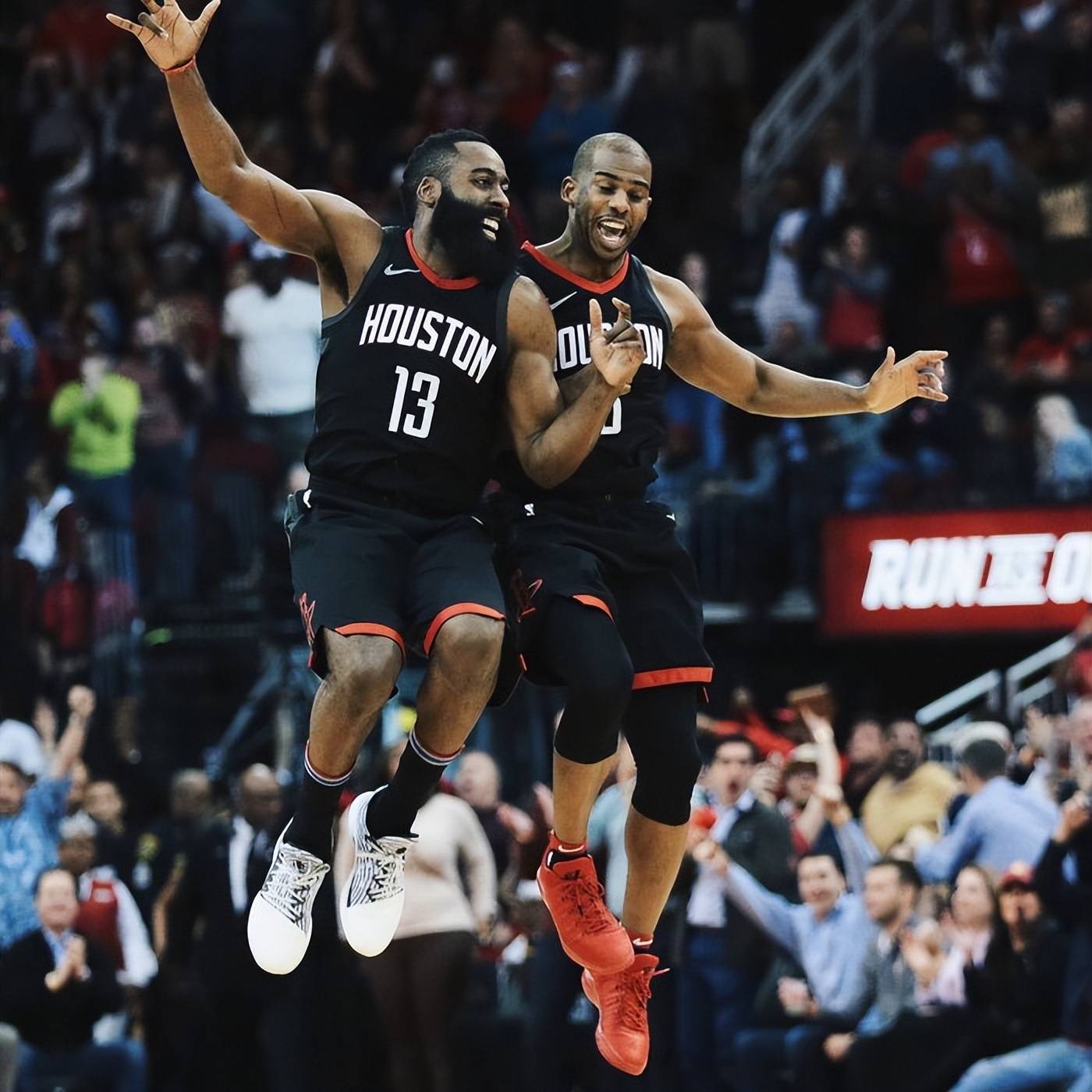 火箭客场击败老鹰,哈登砍下39分 火箭客场击败老鹰,哈登砍下39分