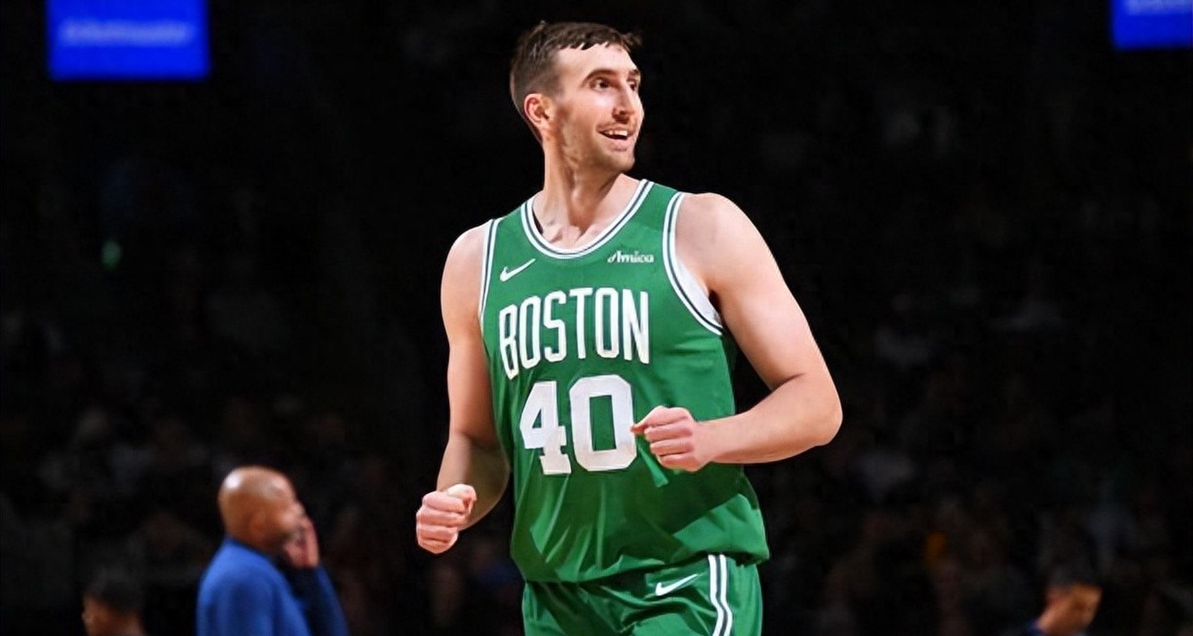 凯尔特人不敌马刺,遭遇连败 凯尔特人不敌马刺,遭遇连败