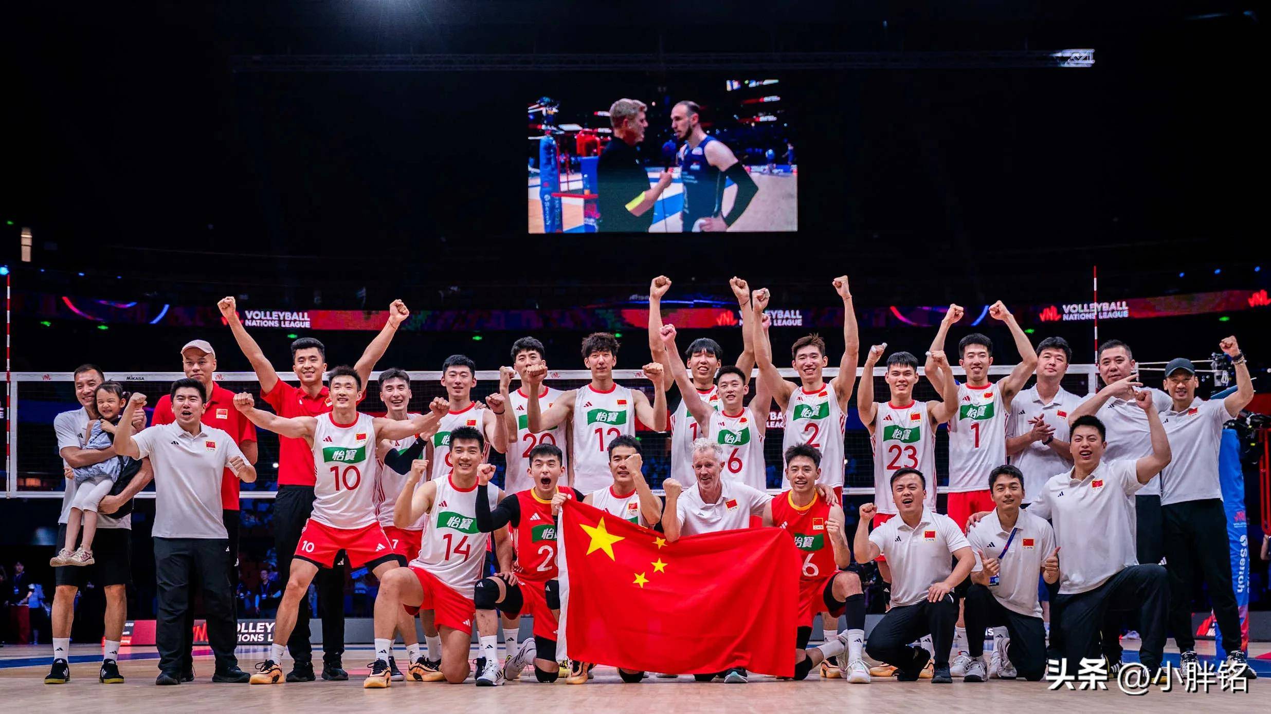 中国队险胜法国队，李梓嘉点燃赛场的简单介绍